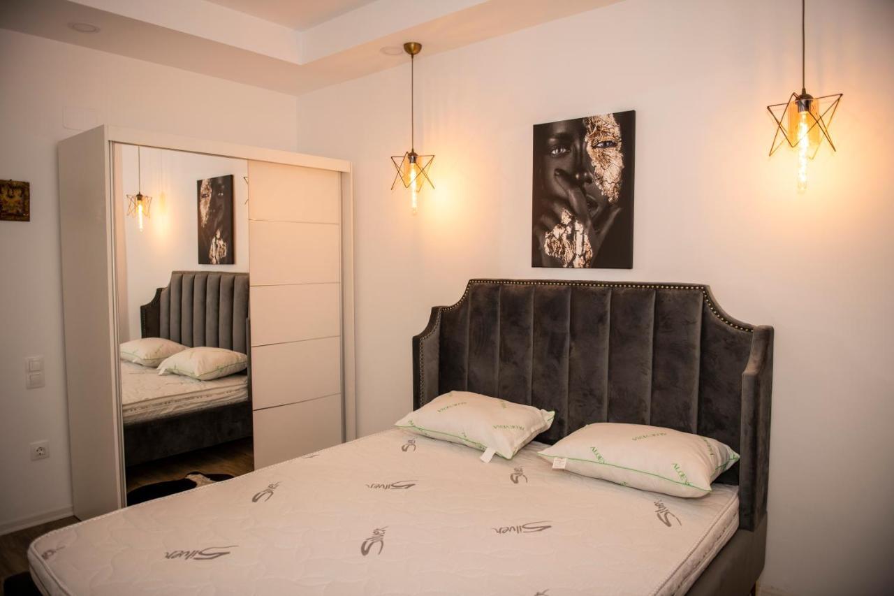 Raphael Apartment North Bucharest Cosmopolis Stefanestii de Jos Exterior photo